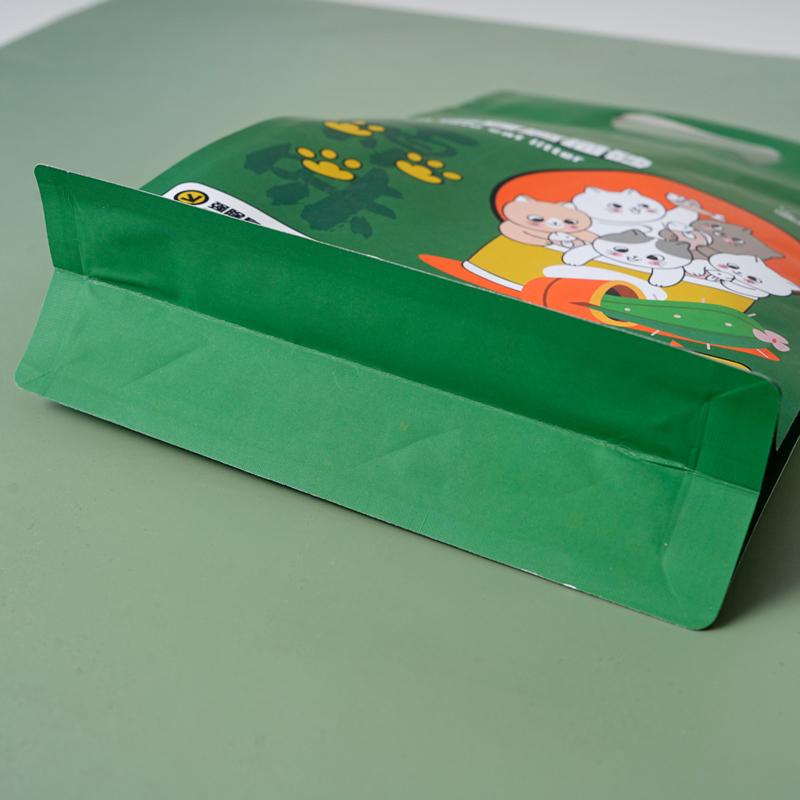 Flat bottom recyclable flexible packaging sample