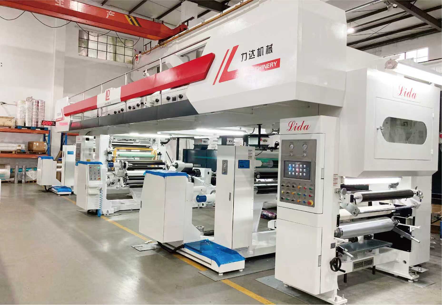 Dry lamination machine for laminated flexible packaging